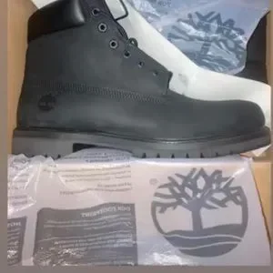 Shoes | Size 12 Tims Men Black | Poshmark display picture 3